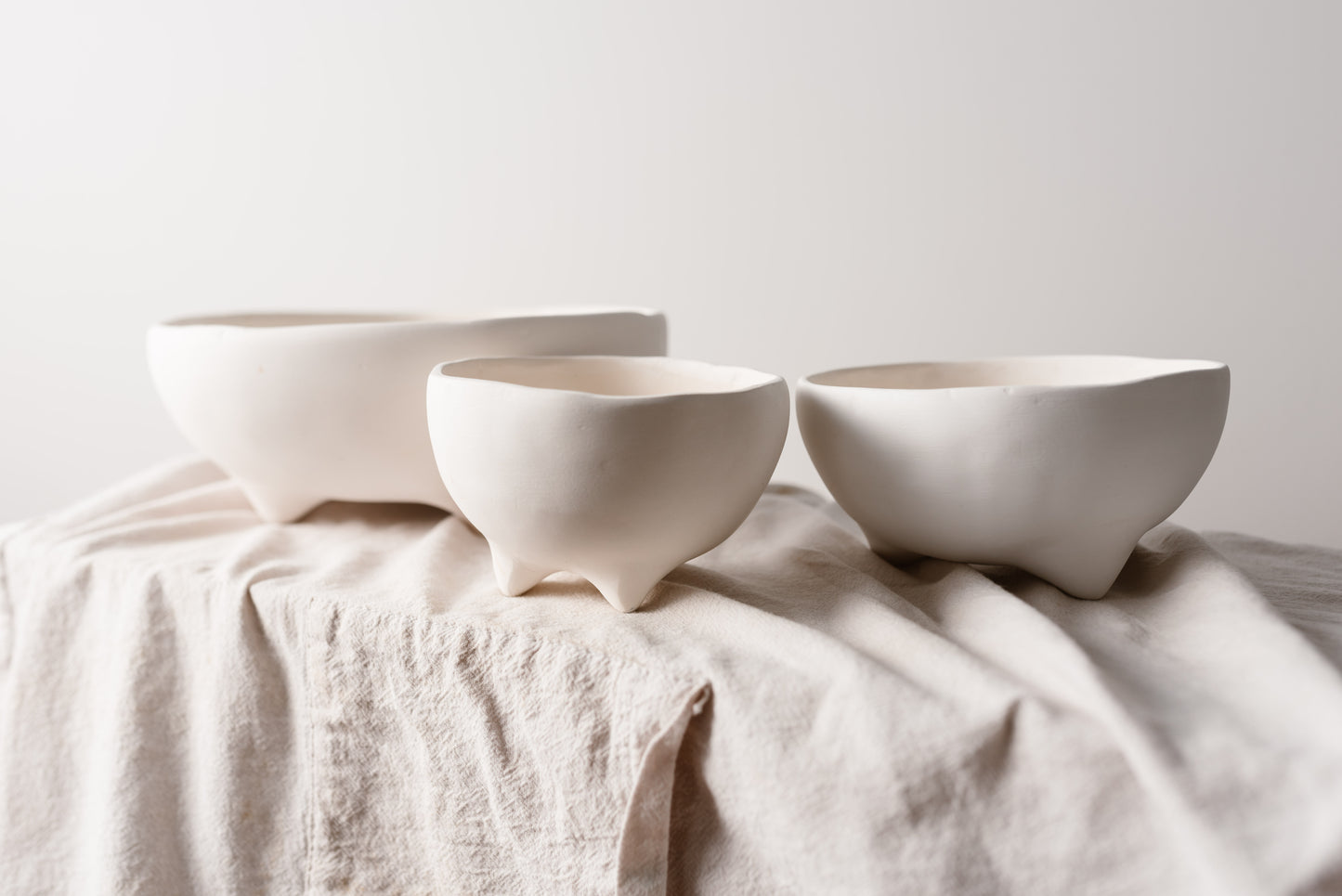 Three Legged Bowl Set